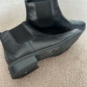 Women’s Timberland Boots, size 9